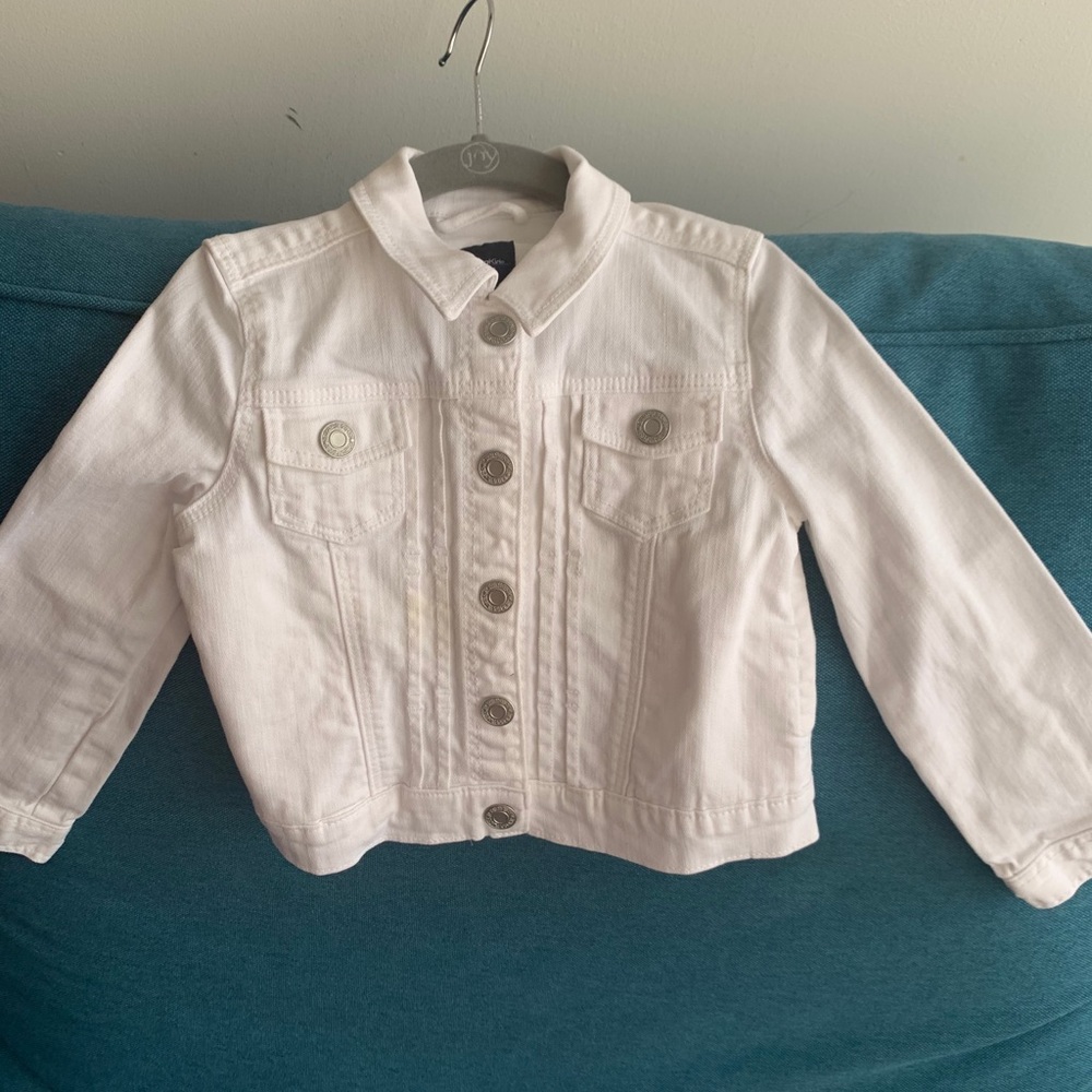 White Jean jacket Gap
